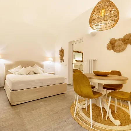 Vatican White Dream * Roma